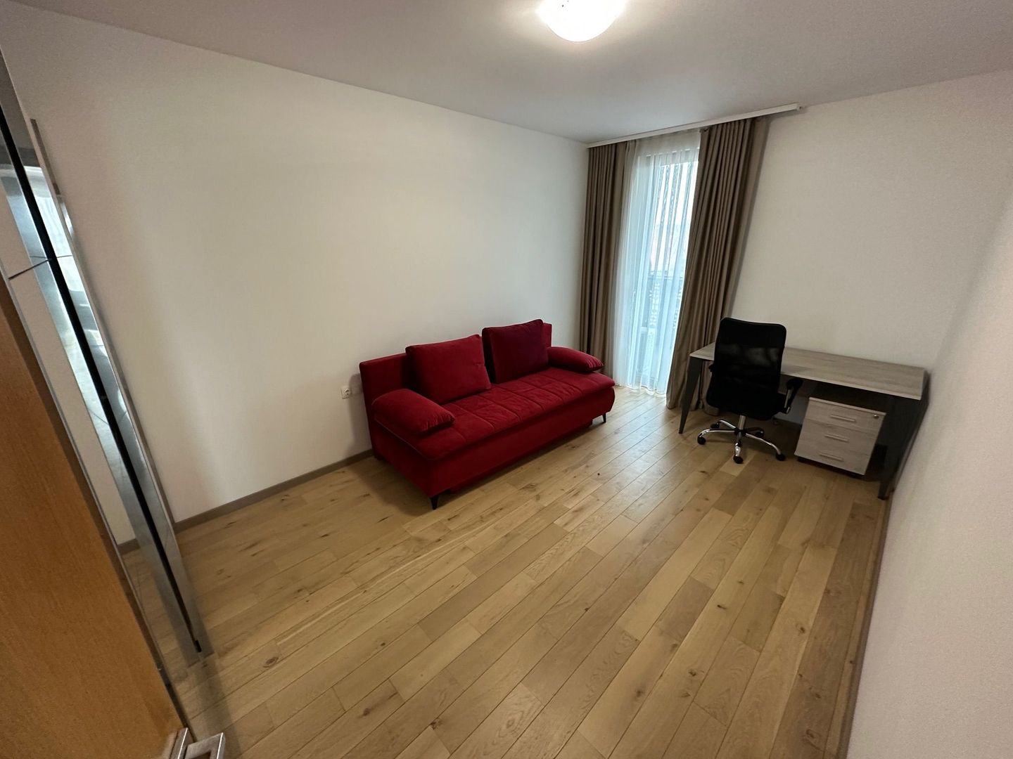 Apartament bloc nou 4 camere - parcare subterana - Poză 9