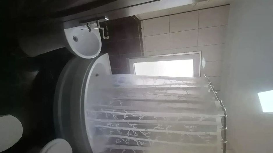 Apartament 3 camere de vanzare zona Ciresica - Ocazie - Poză 4