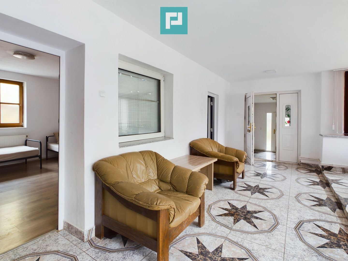 Proprietate imobiliară cu potențial extraordinar! - Poză 24