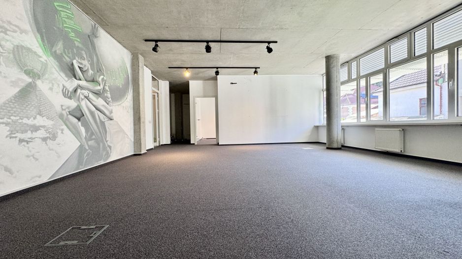 Clădire de birouri în zona Centrală - Poză 28