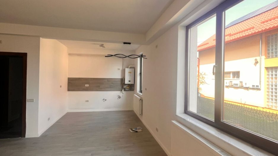 Spații Comerciale de Închiriere | Suceava/Scheia | 400 Euro/luna - Poză 4