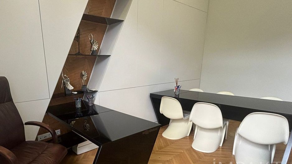 Spațiu de birou ultracentral de închiriat - Poză 3