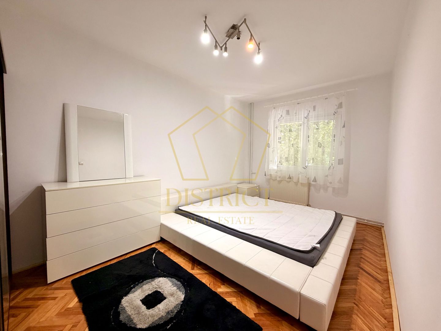 Apartament cu 3 camere | Aradului - Poză 4