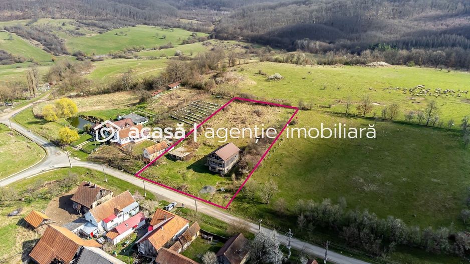 Cabană pe 3 niveluri - zonă spectaculoasă - Pătârș - COMISION 0% - Poză 3