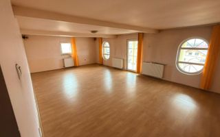 Vila P+2 Alexandru Cel Bun cu doua etaje si curte proprie - Poză 14