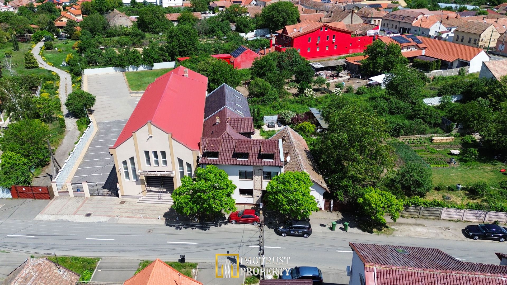 Casă premium Aradul Nou – locuință & investiție - Poză 1
