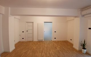 Studio elegant de închiriat, Piaţa Unirii – ideal pentru birou - Poză 1