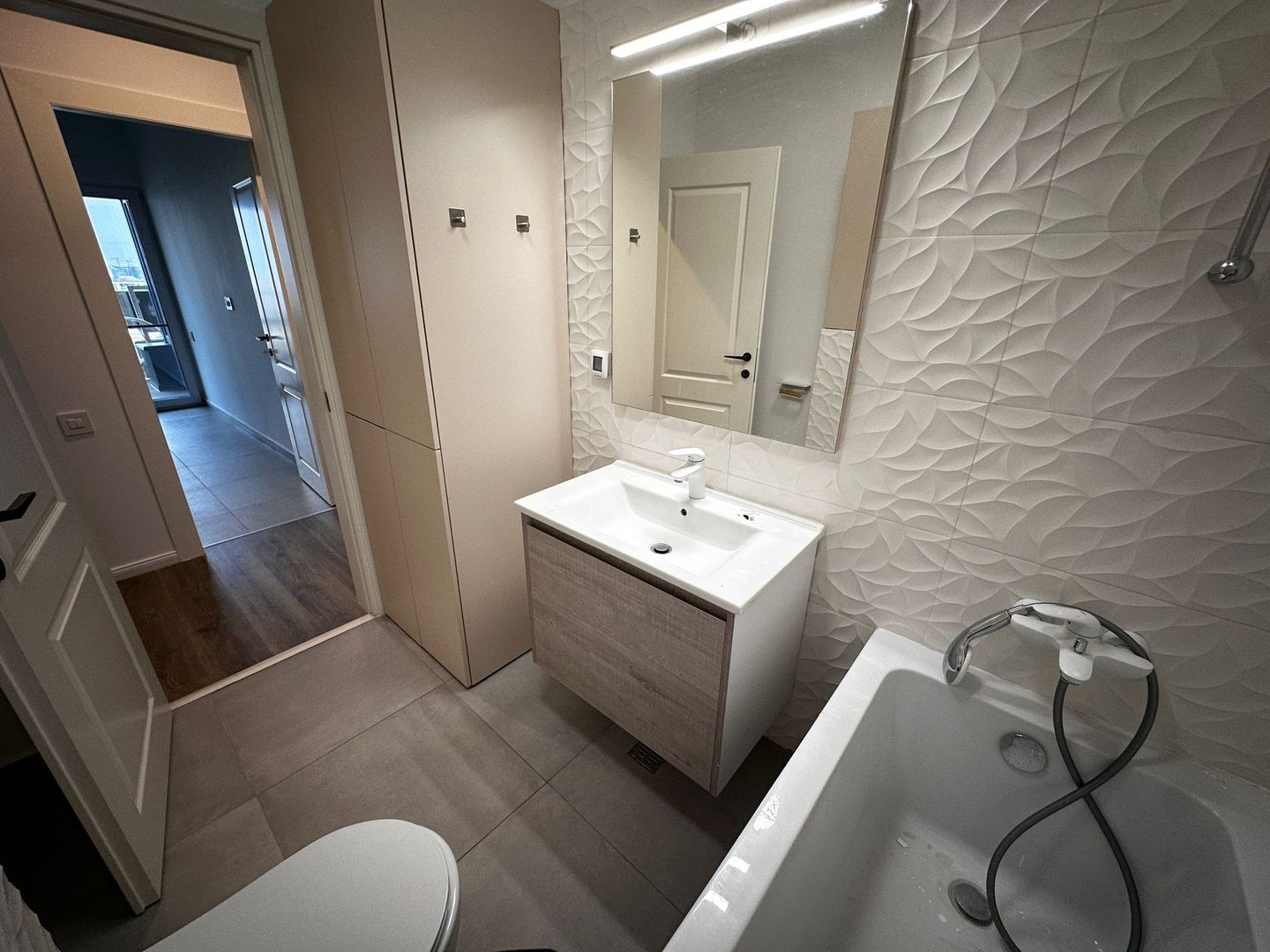 3 Camere Parcare 9 min Metrou Poenaru Lake House Virtutii Lacul Morii - Poză 13