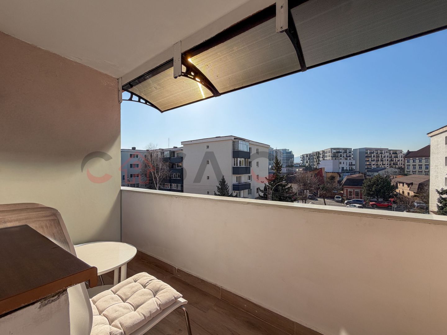 4 camere zona semicentrala, etaj intermediar, 100 mp utili! - Poză 8