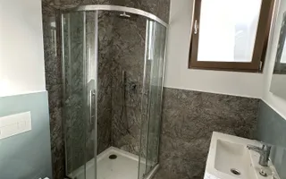 Casa cu 5 camere - Dumbravita - Poză 24