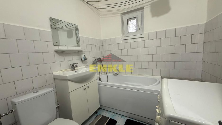 De vânzare apartament cu 2 camere decomandat, zona Bucovina. - Poză 7