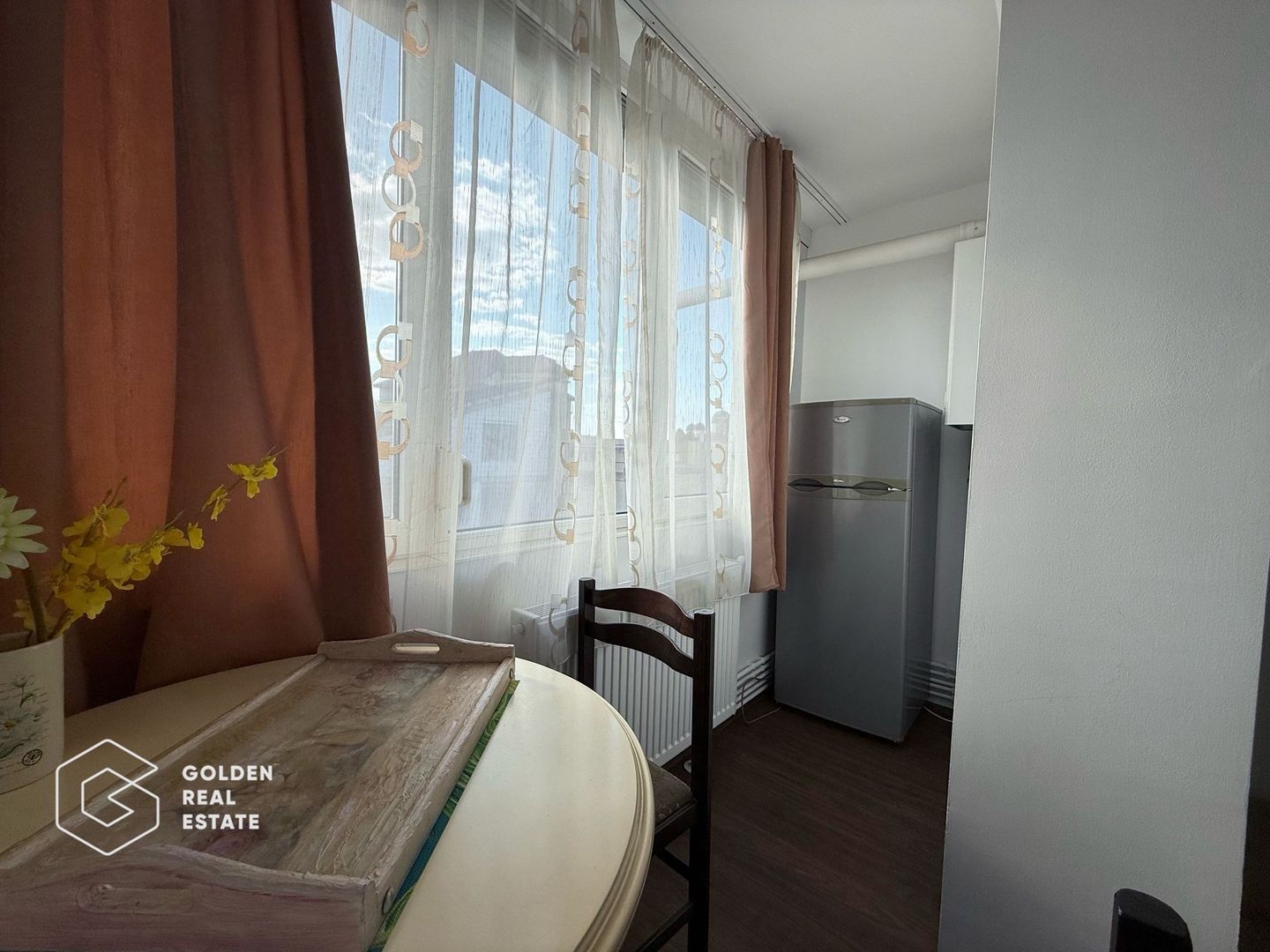 Apartament o camera, zona Praporgescu - Poză 3