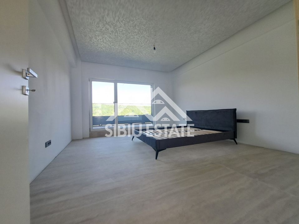 Casa Sibiu Cisnadioara, garaj, piscina, terase panoramice - Poză 19