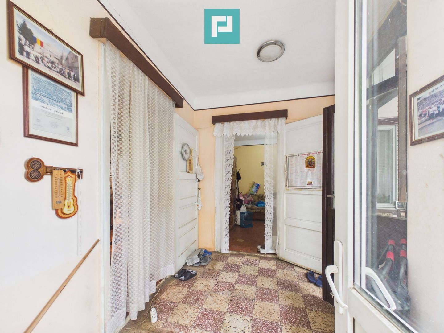 Casa cu teren 1050mp, Aradul Nou - Poză 16