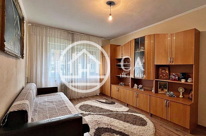 Apartament de vânzare cu 2 camere în zona Calea Aradului, Oradea - Poză 1