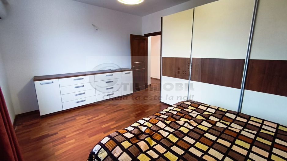 Apartament 3 camere - Podul de Piatra - 120mp - Poză 10