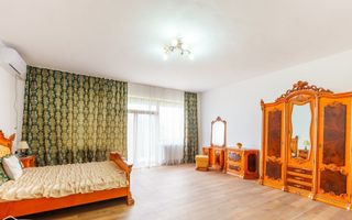 Vilă cu piscină în Micalaca - Poză 10