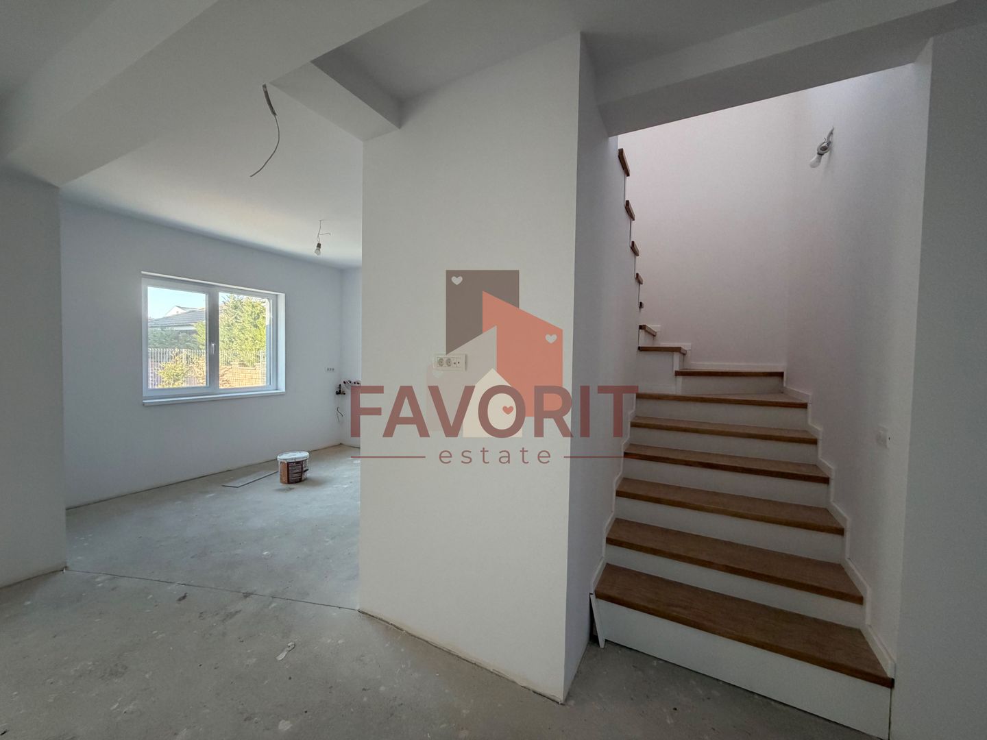 COMISION 0%. Duplex despartit prin garaj finisat la cheie in Dumbravita - Poză 11