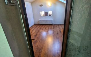 Casa P+1E+M, cu 5 camere în Cantacuzino – ideală birouri sau locuință - Poză 49