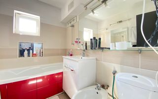 Apartament 3 camere decomandat cu balcon si parcare, zona Gruia - Poză 9