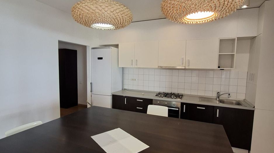 Spațios 4 camere, zona Braytim - Poză 25