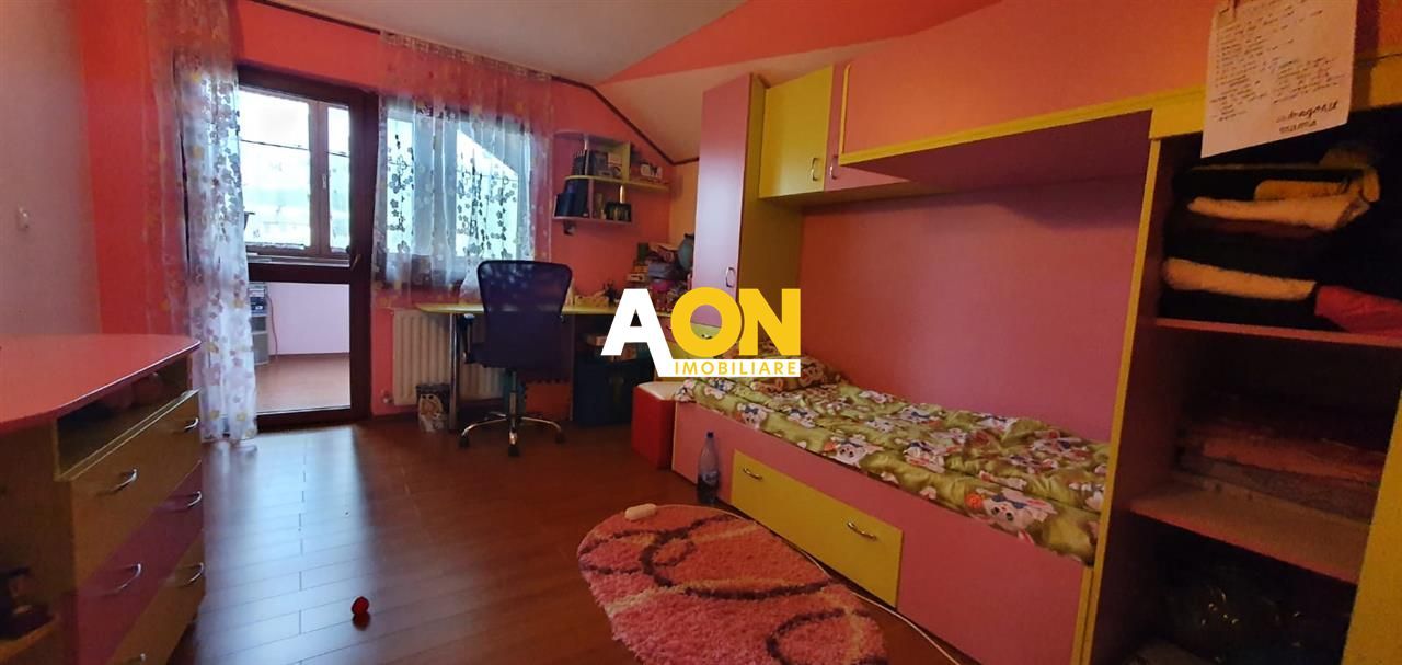 Casa de vanzare, 4 camere, 2 terase, garaj, 849 mp teren, Oarda de Jos - Poză 12