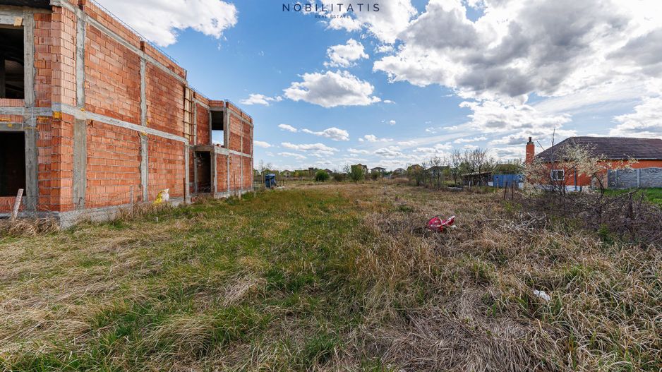 VANDUT - Ghiroda - Lacuri | 776 mp | Toate Utilitatile - Asfalt | Com 0 - Poză 14