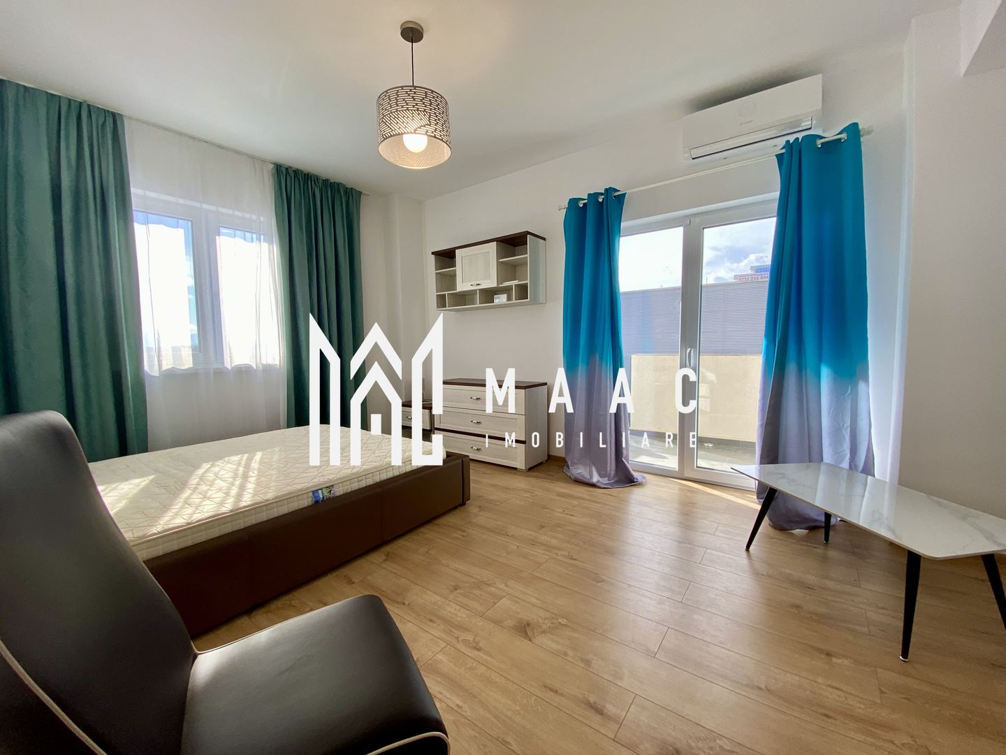 Apartament 3 camere I Etaj 1 I Decomandat I Doamna Stanca - Poză 1