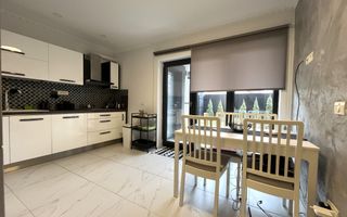 Casă înșiruită, P+E+M, 5 Camere, Zona Micești - Poză 6