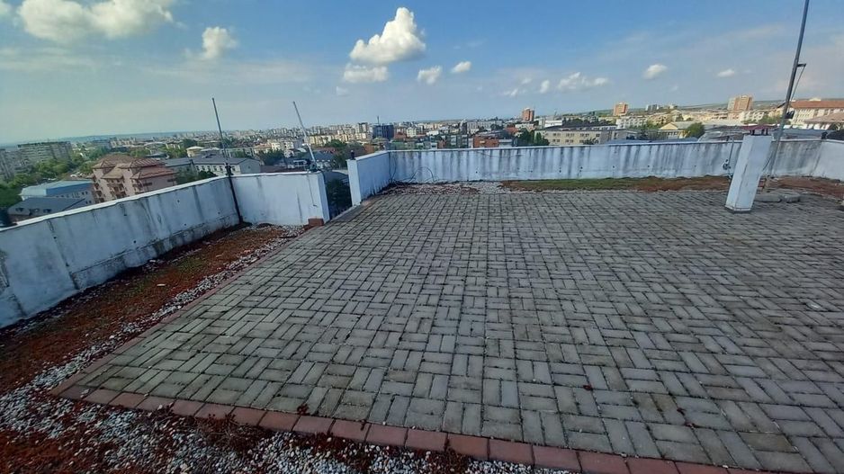 PENTHOUSE KM 0 CRAIOVA | VEDERE PANORAMICA | 317 MP UTILI | PISCINĂ PRIVATĂ | 761 MP SUPRAFATA TOTALA - Poză 2