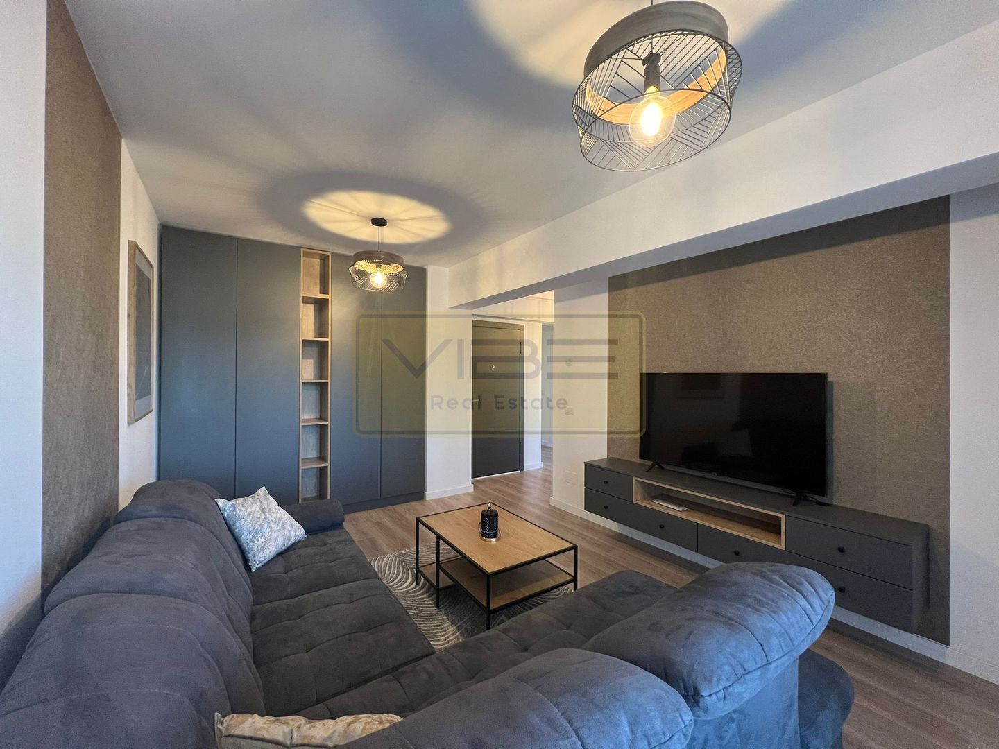 Apartament 2 camere premium + parcare Conest - Poză 6