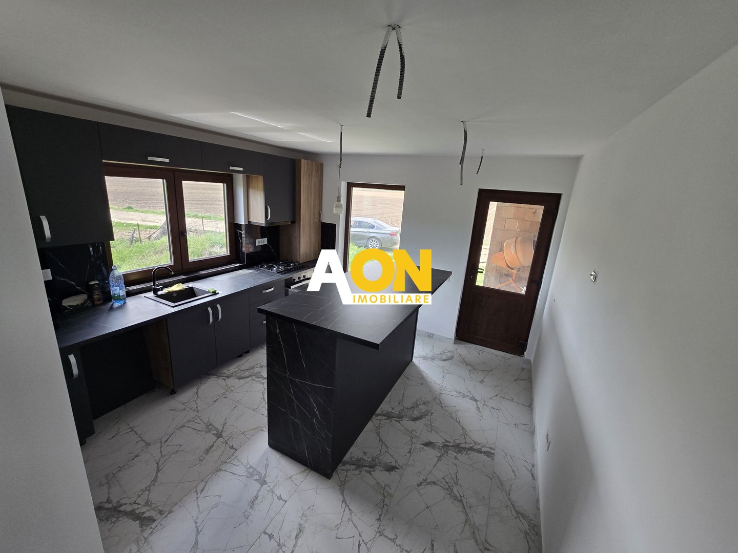 Casa Individuala 4 Camere, 2 Bai, 500mp Teren - Poză 6