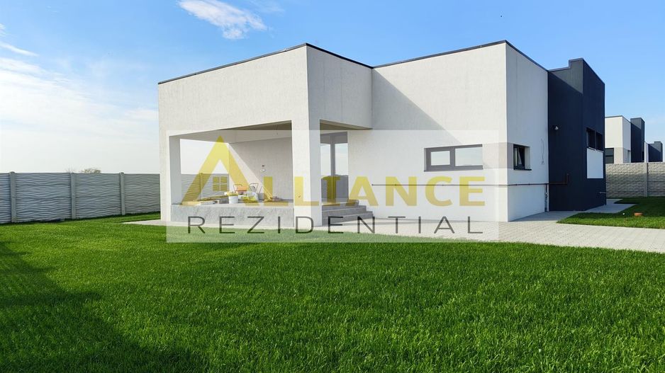 Casa individuala - 3 dormitoare 550 mp teren - 120mp utili - Poză 1