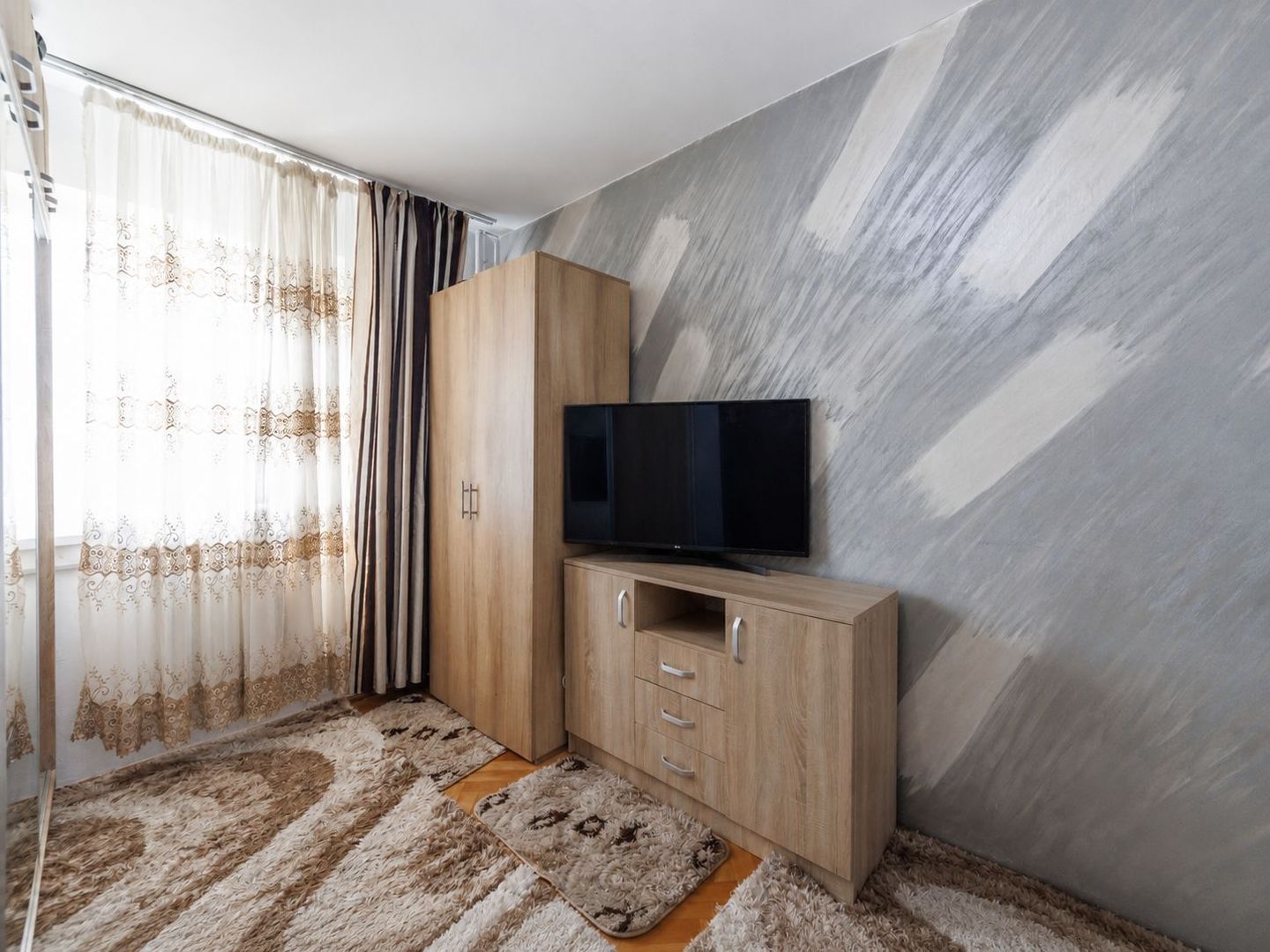 Apartament 2 camere decomandat - ETAJ 3 - Trivale - Poză 3