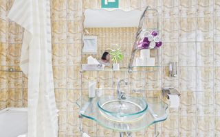 Casă la cheie cu 2 camere și curte - Poză 18