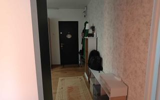 Apartament cu 2 camere modernizat de vânzare în Târgu Mureș - Poză 3