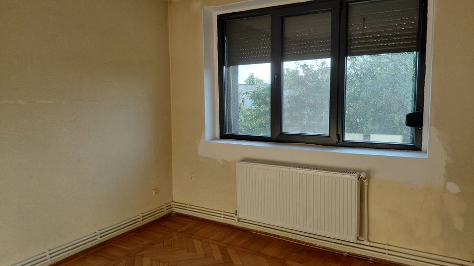 Apartament 2 camere, Tiglina 2, etaj 4,  balcon mare, liber! - Poză 16