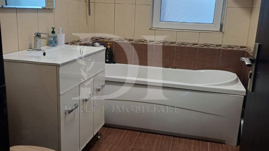 Apartament la cheie  / etaj intermediar / Zona Eroilor - Poză 6