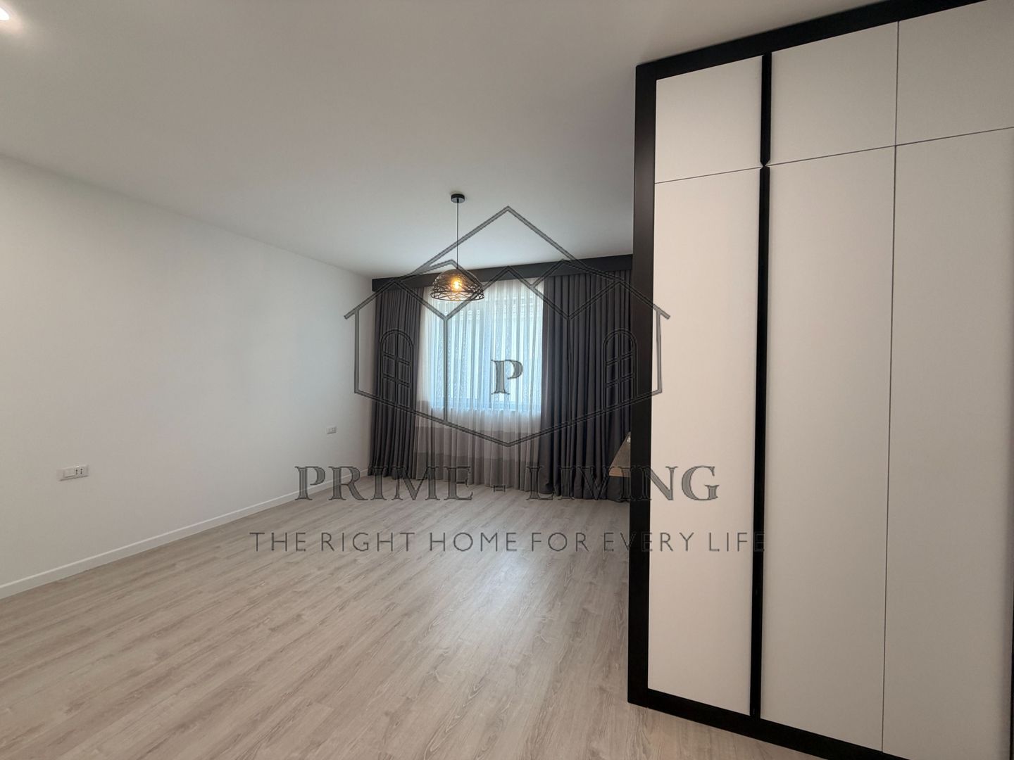VILA CU 5 CAMERE LA PRIMA INCHIRIERE IN COMPLEX REZIDENTIAL - Poză 6
