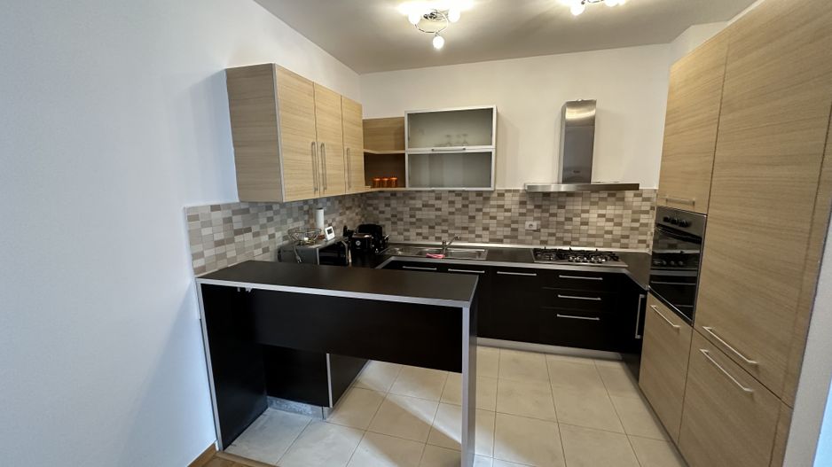 Apartament cu 3 camere - Poză 5