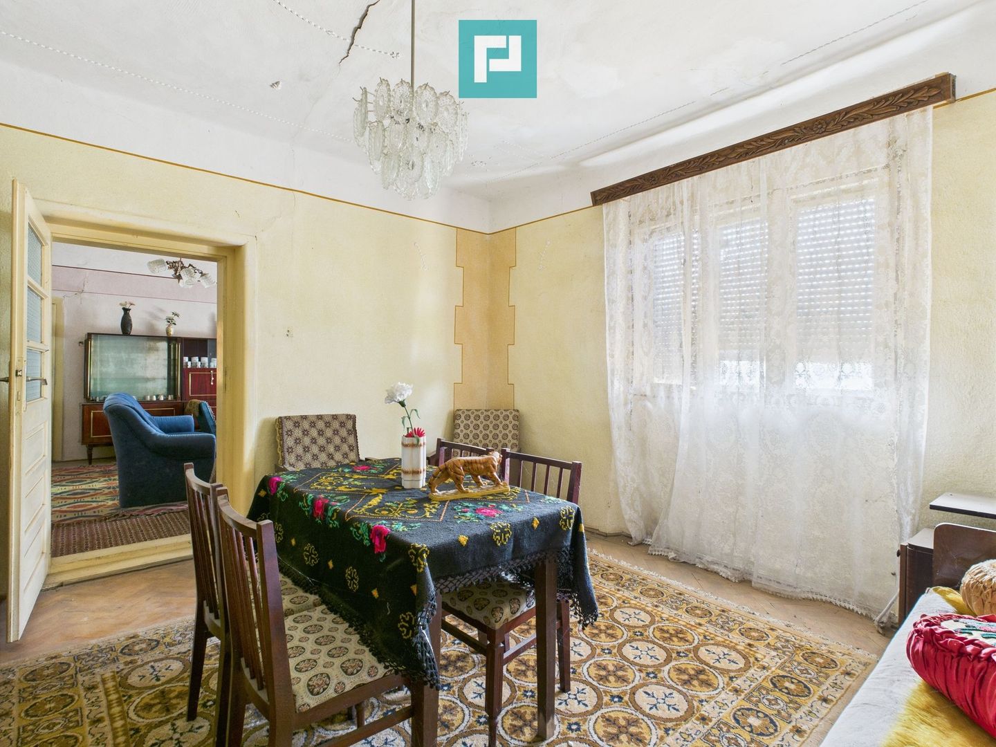 Casă cu teren de 2171 mp, zona centrală Șimand - Poză 5