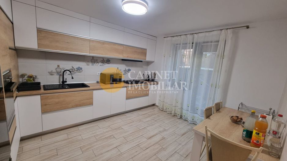 🏰 VILĂ DE EXCEPȚIE TIP CONAC - Valea Adâncă! 🏰 - Poză 5