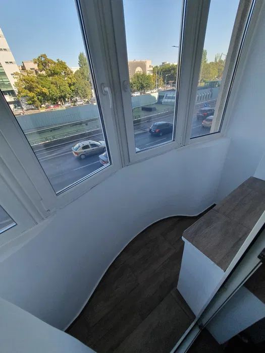 Apartament cu 2 camere - metrou Piața Muncii - Poză 8