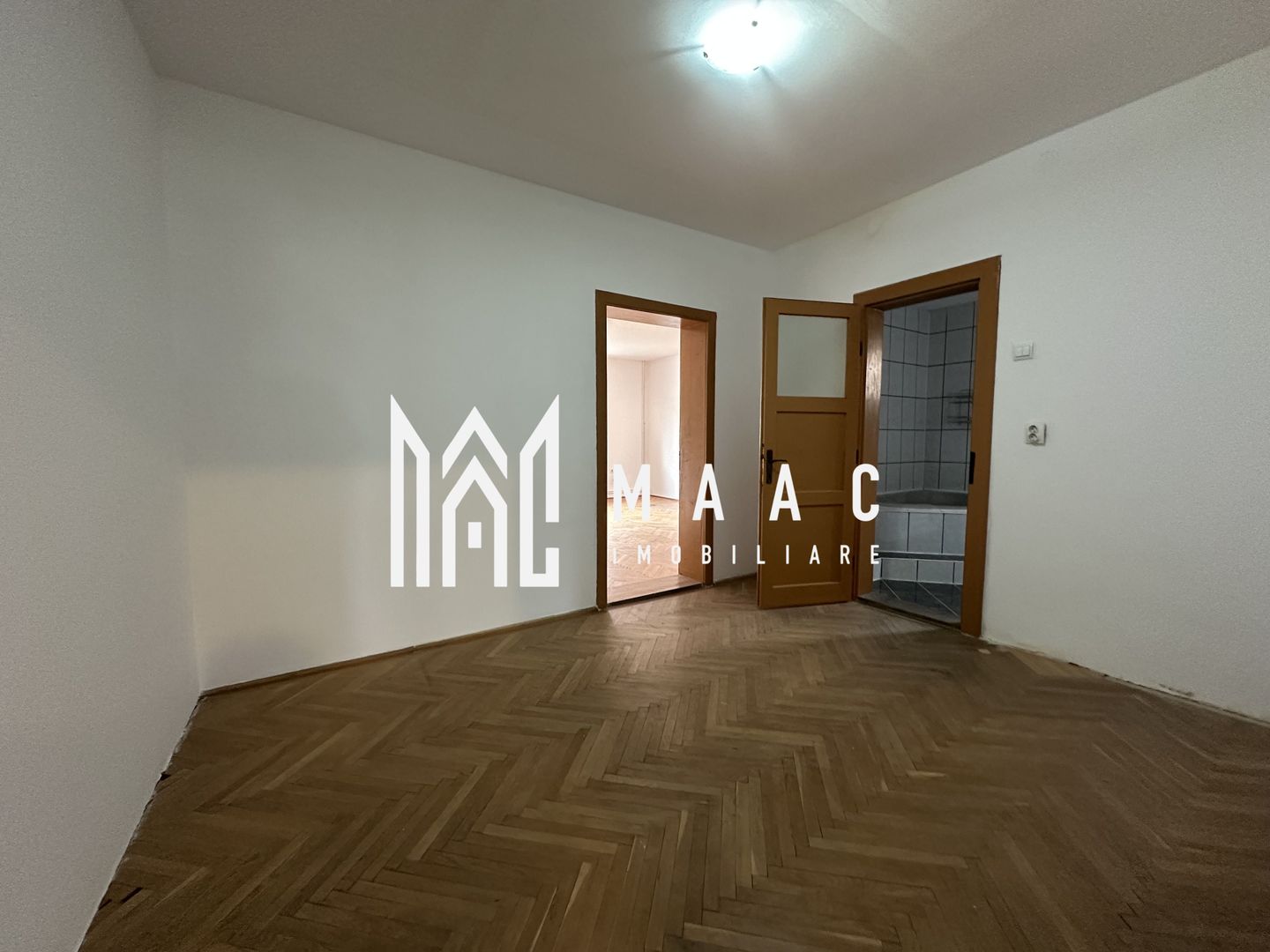 Casă tip duplex | 200 mp utili | 3 niveluri | Zona Trei Stejari - Poză 5