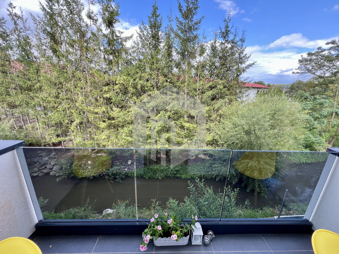 Apartament 2 camere decomandat Selimbar/ Etaj 1. Vedere superba, LUX - Poză 3