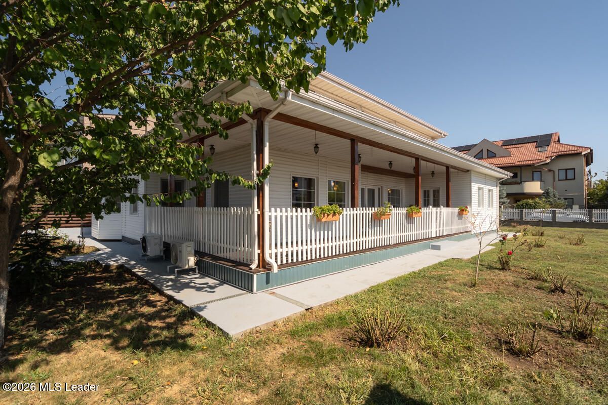Pantelimon - Lebada, Vila Americana 301 mp, vedere la lac, creditabila - Poză 87