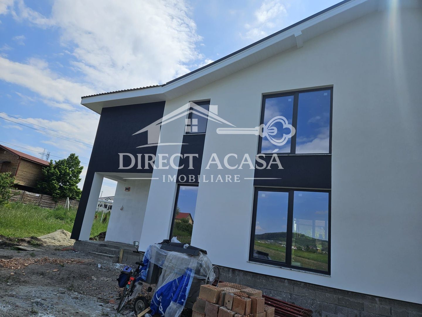 Duplex premium 4 camere cu teren 264 mp Santana De Mures - Poză 4