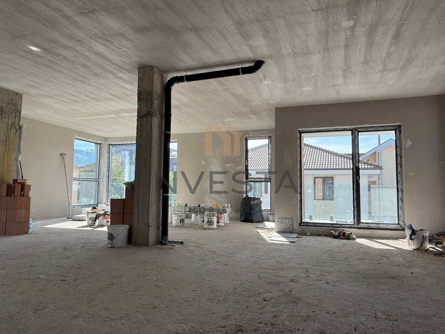 Oportunitate de investite! Pret 2066 euro/mp! 6 parcari incluse ! - Poză 7