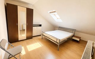 Apartament 3 camere de inchiriat-spatios si luminos - Poză 7