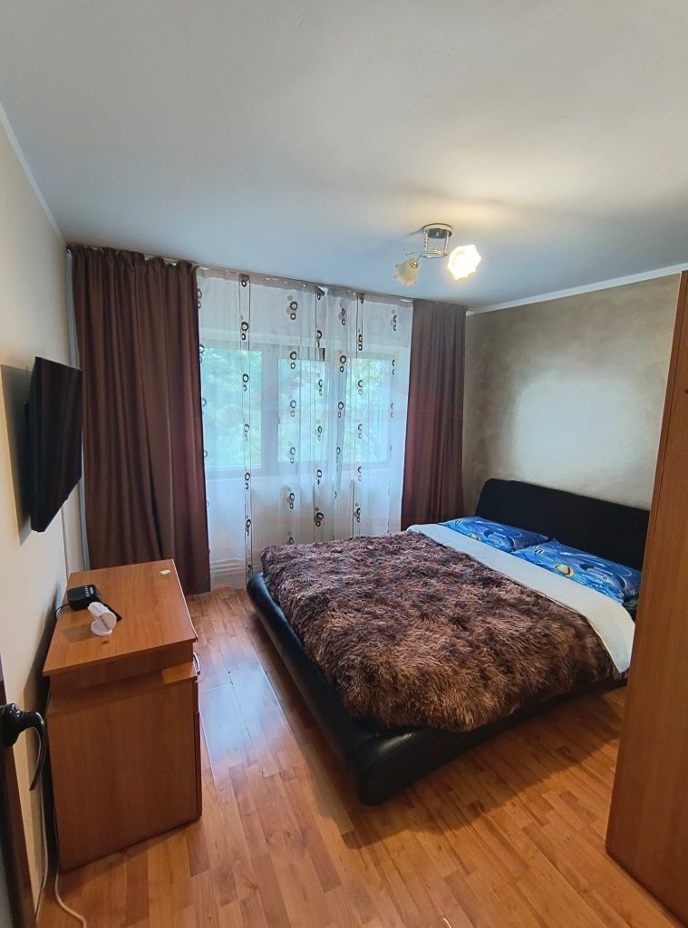 Vanzare apartament 3 camere, Micro 16, 70 mp, 85.000 EURO - Poză 5